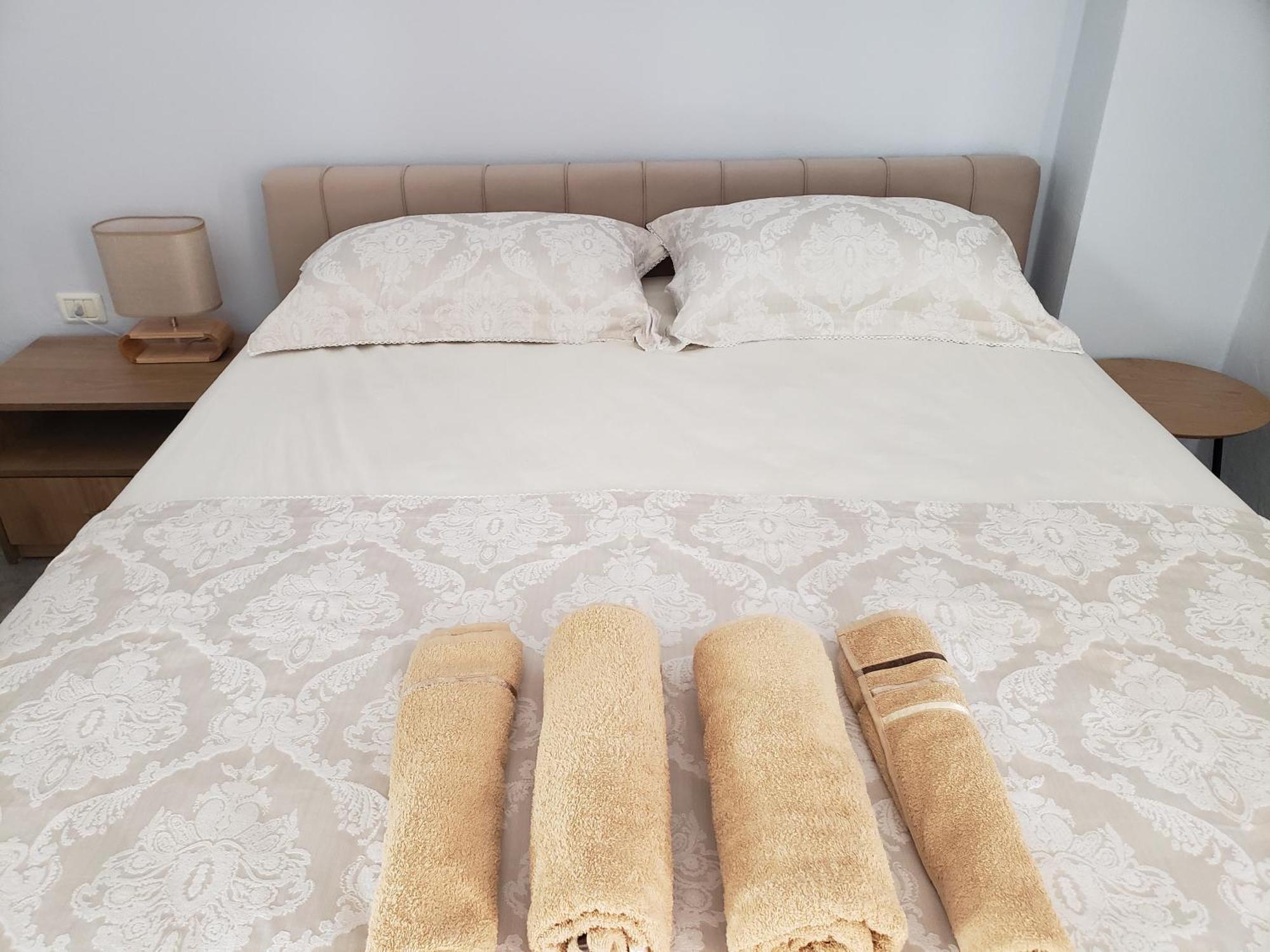 Apartment Leones